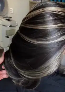 DI CARI KAPSTER SALON