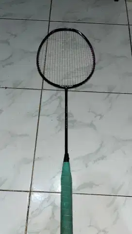 Raket Badminton