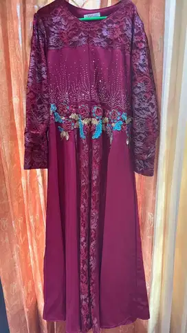 Baju dress maroon