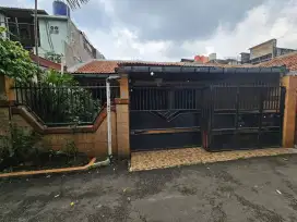 JUAL RUMAH CANTIK MERUYA