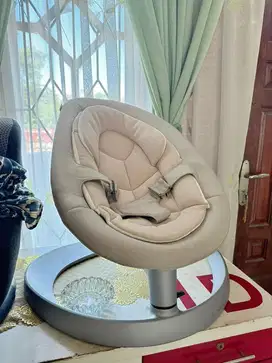 Bouncer Nuna Leaf Curve Masih mulus like new