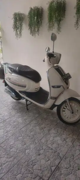 BENELLI KEEWAY SHINY 150
