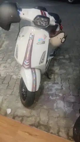Vespa sprint s 150