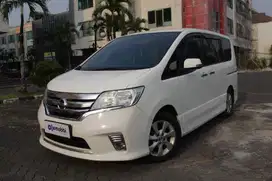 DP RENDAH - Nissan Serena 2.0 Highway Star Bensin-AT 2013