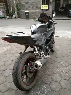 Dijual Yamaha R15 V3 tahun 2018