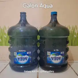 Galon Aqua 19 Liter Kosong dan Isi Siap Pakai