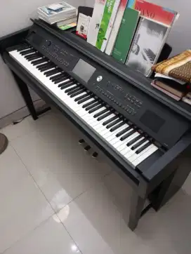 Yamaha Digital Piano Clavinova CVP-705 di jual cepat