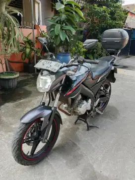 Dijual Yamaha Vixion tahun 2013. Kondisi mulus dan terawat. Siap pake
