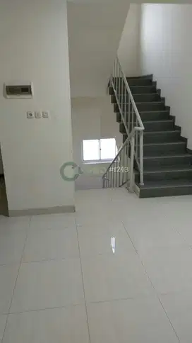 Dijual Ruko 4 lantai Strategis Bebas Banjir di Jalan KH Zainul Arifin