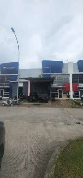 Sewa gudang dalam kawasan
