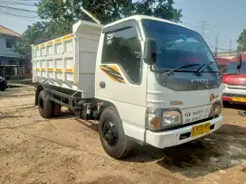 Isuzu elf nkr 71HD DUMP TRUK thn 2014