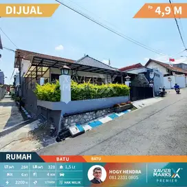 DIJUAL RUMAH terawat siap tinggal di Tengah kota Batu