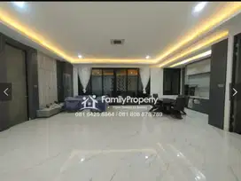 Rumah Furnished Siap Pakai di Candi Golf Semarang
