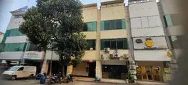 ruko siap pakai, lokasi strategis Lippo Karawaci Tangerang