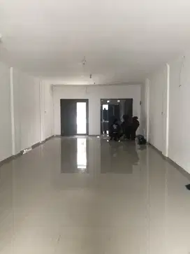 DIJUAL RUKO 2 LANTAI SEKTOR 4 BSD TOTAL RENOV RAMAI LOK OKE HRG NEGO