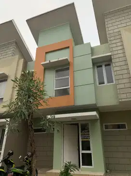 Jua Cepat Rumah di Cluster Arcadia Village Gading Serpong