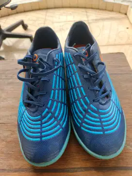 JUAL SEPATU ORTUSEIGHT