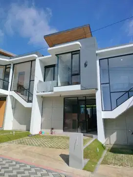 VILLA VIEW KEREN SIAP HUNI BATU + KOLAM RENANG