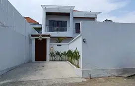 Villa Strategis Minimalis Kayu Tulang Canggu Bali