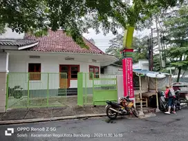 Di jual rumah siap huni di pusat tengah kota bandung