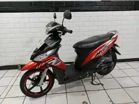 Mio j tahun 2012 lengkap orisinil bagus mesin halus