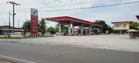 Spbu di jalan lintas  medan tebing tinggi