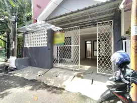 Rumah dijual lokasi strategis d riung bandung