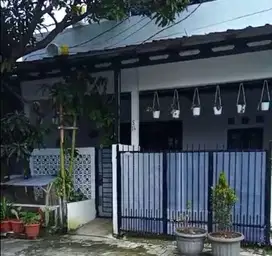 Jual Rumah 1 Lantai Asri 25 Menit Stasiun Serpong Dibantu KPR J-2731