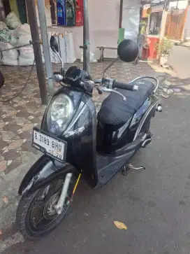 Scoopy 2011 lengkap