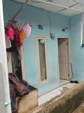di jual butuh rumah minimalis scond kondisi bagus