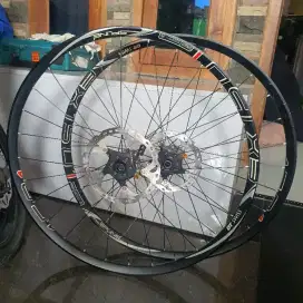 Wheelset 27,5 dtswiss spline 1501 icetech enteng