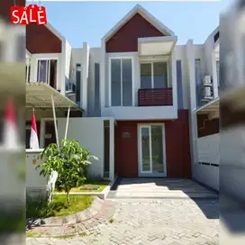 Rumah Sidoarjo 2 Lantai Perum Safira Juanda Resort Buduran
