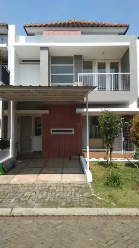 Disewakan rumah minimalis di Raffles hills Cibubur
