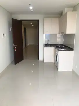 Disewakan Murah Puri Mansion Apt Semi Furnish Type 3BR Uk.68m2