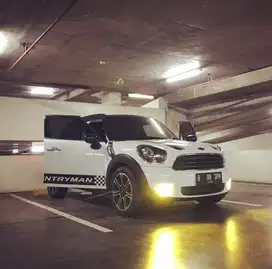Mini Cooper Countryman Preston edition 25 unit only di indonesia