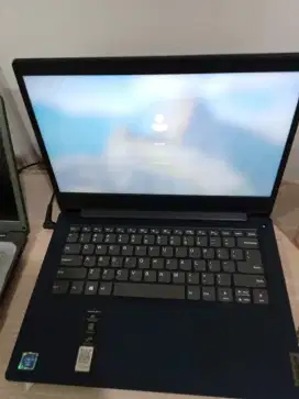 Lenovo Ideapad Slim 3 layar 14 inch ram 4gb SSD 250 windows 11 fullset