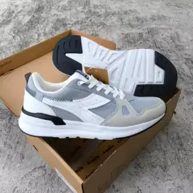 Diadora Kalandra Grey Original BNIB