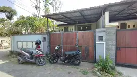 Dijual rumah kosong luas 100 m² posisi Hook, Tabanan, Bali