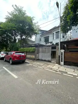 Dijual rumah Elite Luas 370 m², Di Menteng Jakarta Pusat