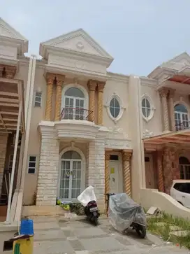 Dijual Murah townhouse perumahan mewah area cengkareng kalideres