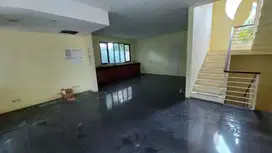 Dijual aset rumah townhouse di kemang raya jakarta selatan
