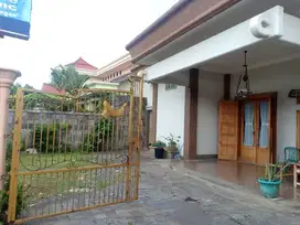 Dijual murah rumah luas  lokasi super strategis di bandar lampung