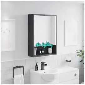 cermin kaca kamar