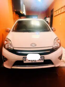 DI JUAL Toyota Agya PUTIH 2015