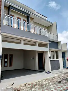 Rumah Mewah Siap Huni Solo Baru