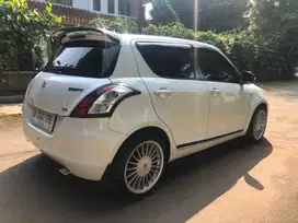 Suzuki Swift 2013 Bensin