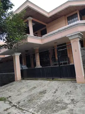 DIJUAL RUMAH STRATEGIS DI PRIME AREA  PEJATEN BARAT