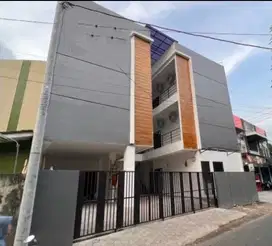 Kos Eksklusif 18 Kamar Tidur Timur Gejayan