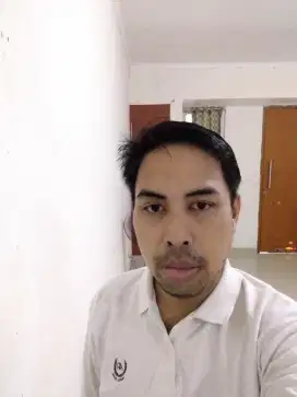Butuh bgt kerjaan ,jasa driver siap menginap di rumah bos