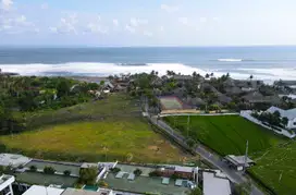 CONTEMPORARY PERERENAN VILLA WITH OCEAN VIEW ROOFTOP LOUNGE